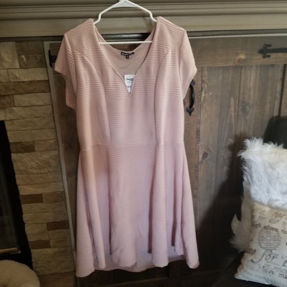 Charlotte Russe - Picture 2 of 2